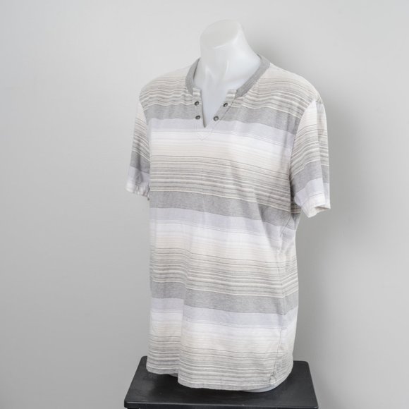striped Kenneth Cole T - XL - Picture 2 of 4